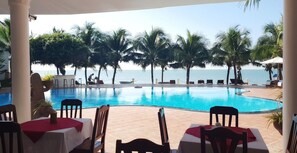 Breakfast, lunch and dinner served - Pacific Beach Resort (Phan Thiet)
