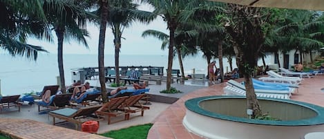 Family Room, Pool View | Sundeck