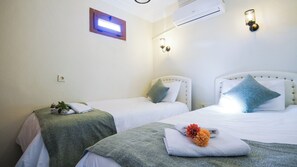 Minibar, desk, soundproofing, free WiFi - Aspava Butik Otel (Bozcaada)