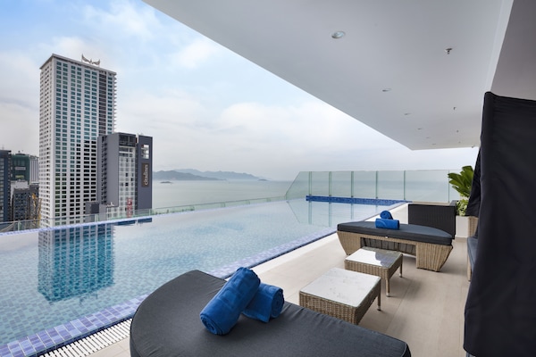 Alberca al aire libre