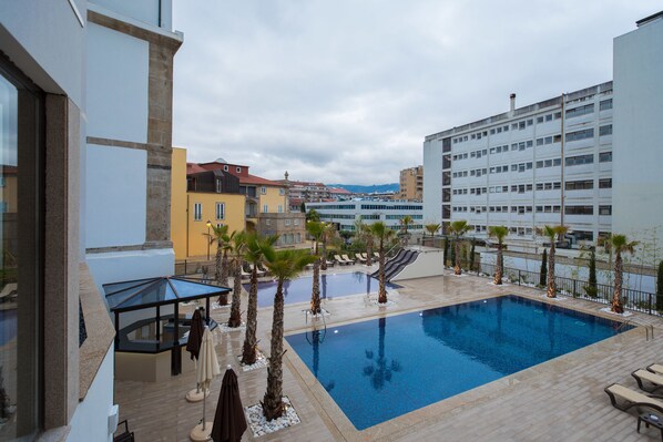 Indoor pool, seasonal outdoor pool