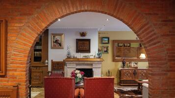 Bar lounge
