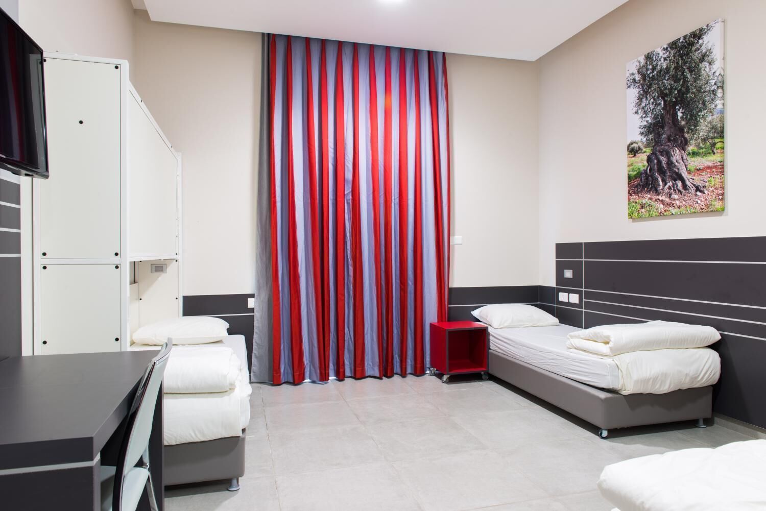 minibar, in-room safe, desk, free cots/infant beds