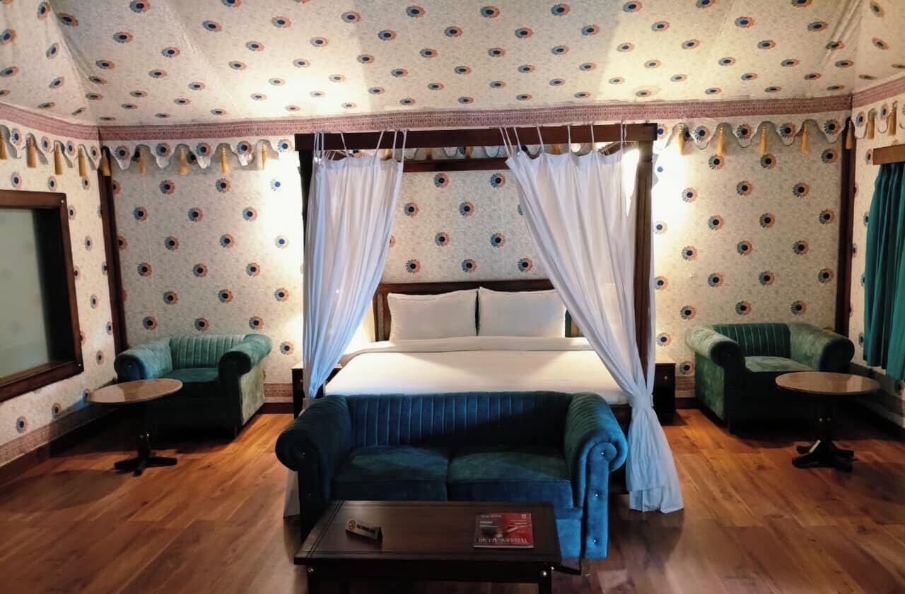 奢华帐篷房 | 客房内保险箱、熨斗/熨衣板、免费 WiFi、床单