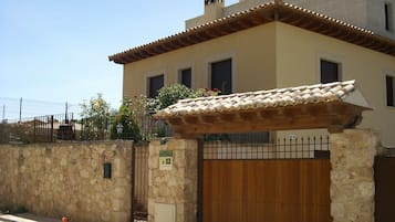 EntrĂ©e de lâhĂ©bergement