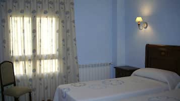 1 chambre, couette en duvet d'oie, matelas mémoire de forme