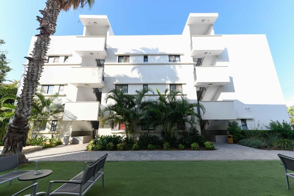 HI Tel Aviv