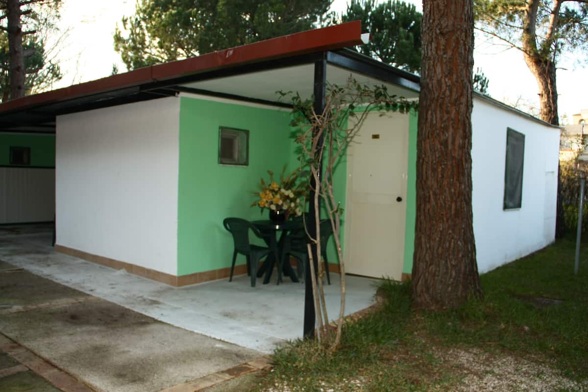 Bungalow, 1 camera da letto (3 adults ) | Una scrivania