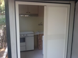 Bungalow, 1 Bedroom (2 adults ) | Private kitchenette - Parco delle Viole (Capaccio-Paestum)
