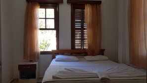 Double or Twin Room | Free WiFi, bed sheets
