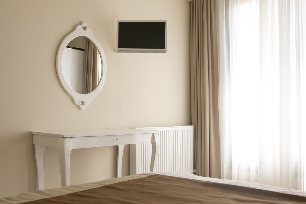 Apartment | 1 bedroom, in-room safe, desk, iron/ironing board