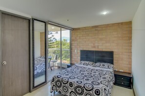 Apartment, 2 Bathrooms