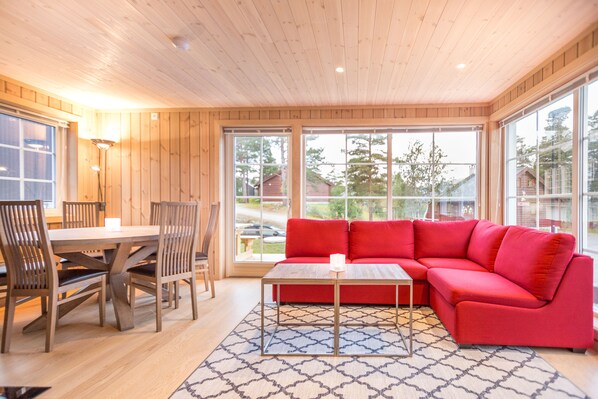 Superior-Ferienhütte, 3 Schlafzimmer | Wohnbereich