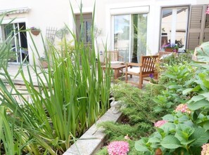 Garden - Le Clos des Oliviers (Paray-le-Monial)
