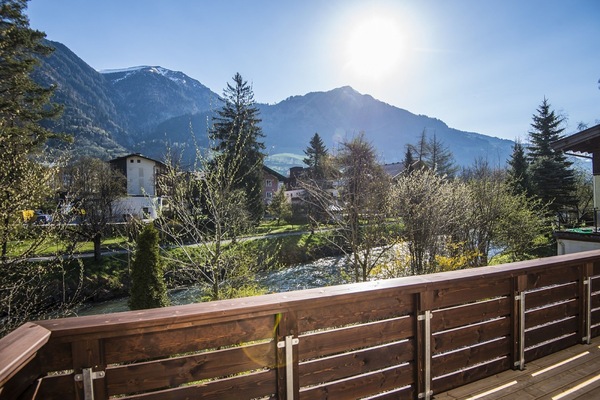 Deluxe Apartment, 3 Bedrooms | View from room