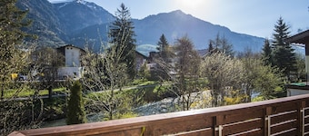 Haus Wallner by Alpentravel