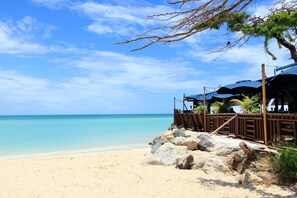 On the beach - Rooms Boutique by Annie's (Cabo Rojo)