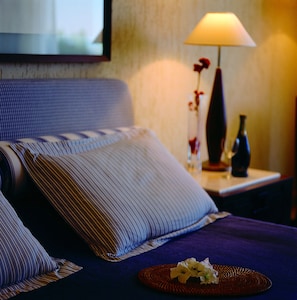 In-room safe, free cribs/infant beds, bed sheets, wheelchair access - Palmet Turkiz Hotel (Kemer)