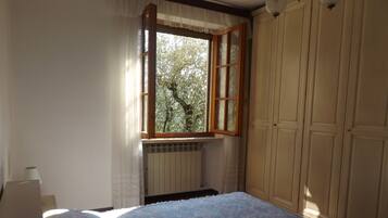 Villa, 2 Bedrooms | 2 bedrooms, rollaway beds, free WiFi