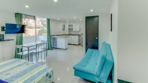Unclassified image, 2 of 25, button - Apartamento estudio con ubicación central - 610 (Medellín)