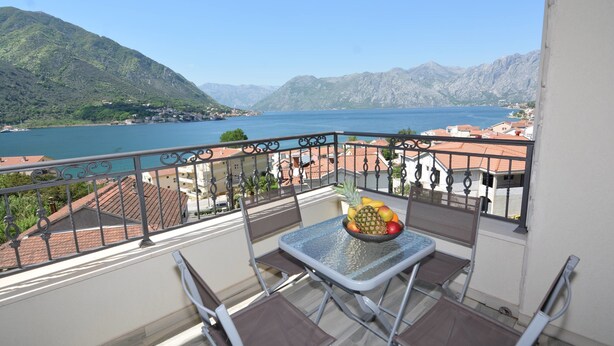 Leilighet, 1 soverom, terrasse, sjøutsikt | Balkong