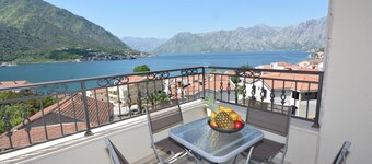 Apartments Dobrotski Dvori