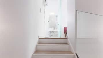 Duplex, 1 Bedroom | In-room safe, soundproofing, iron/ironing board, free cribs/infant beds