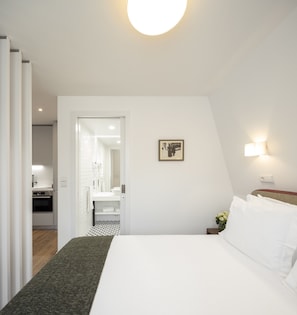Superior Studio | In-room safe, soundproofing, iron/ironing board, cots/infant beds - Lisbon Serviced Apartments Chiado Emenda (Lisbon)