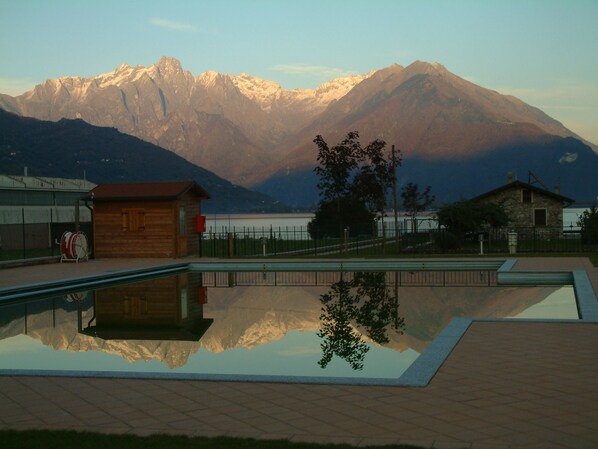 Piscine extérieure (ouverte en saison)