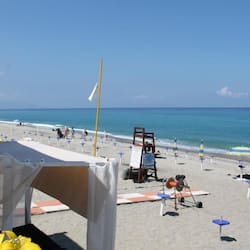 Private beach, sun-loungers, beach umbrellas, scuba diving