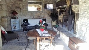 Unclassified image, 4 of 40, button - La Bastide Cévenole (Rochegude)