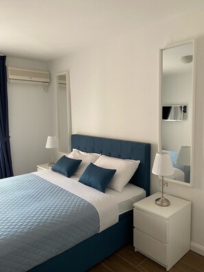 Lägenhet - 1 sovrum - terrass | Badrum | Dusch, gratis toalettartiklar, hårtork och handdukar
