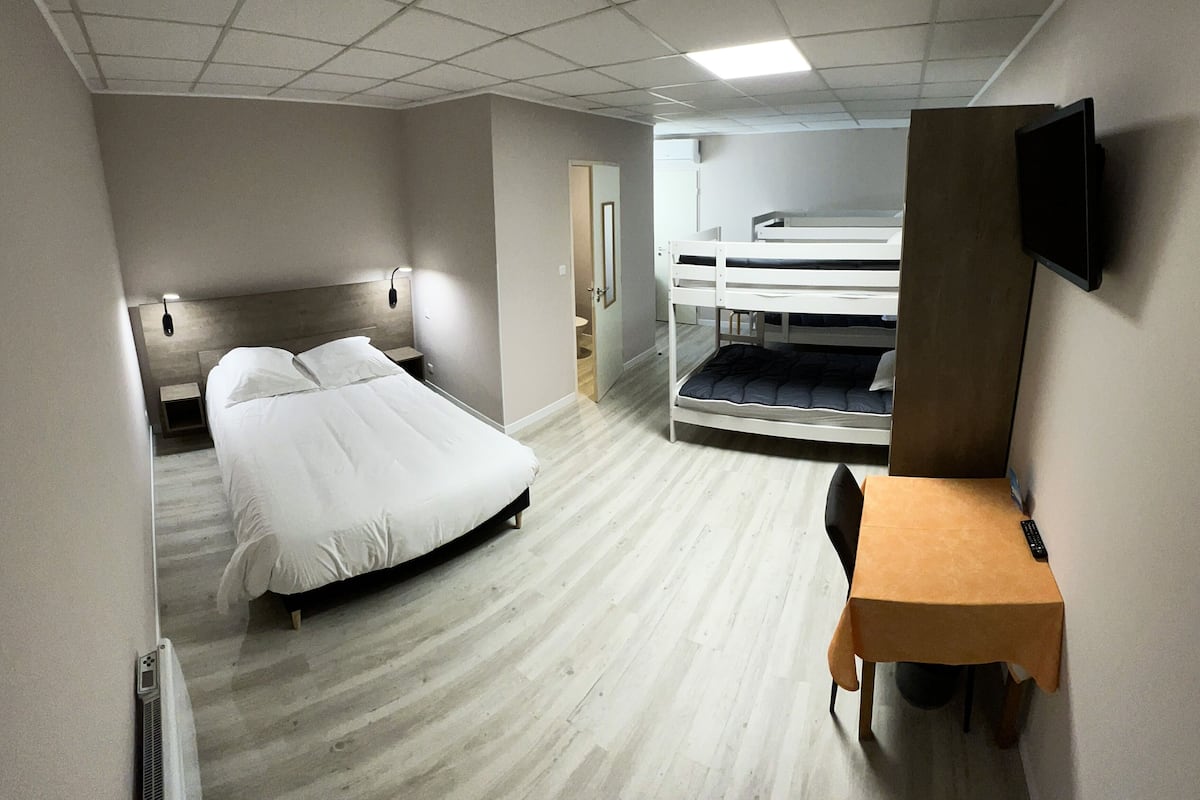 Desk, free WiFi, bed sheets