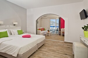 Studio, Sea View | Premium bedding, in-room safe, soundproofing, free WiFi