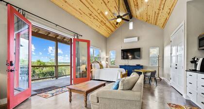 Hill Country Casitas