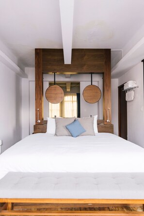 Suite King Studio | Seprai premium, setrika/meja setrika, dan Wi-Fi gratis