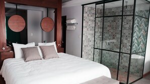 Suite King Studio