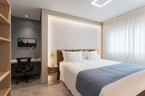 デラックス アパートメント | 1 室のベッドルーム、ミニバー、セーフティボックス (室内)、デスク