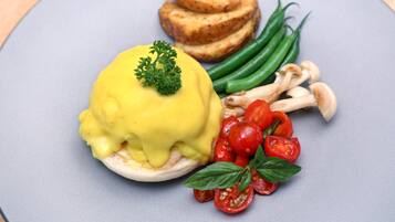 Daily buffet breakfast for a fee