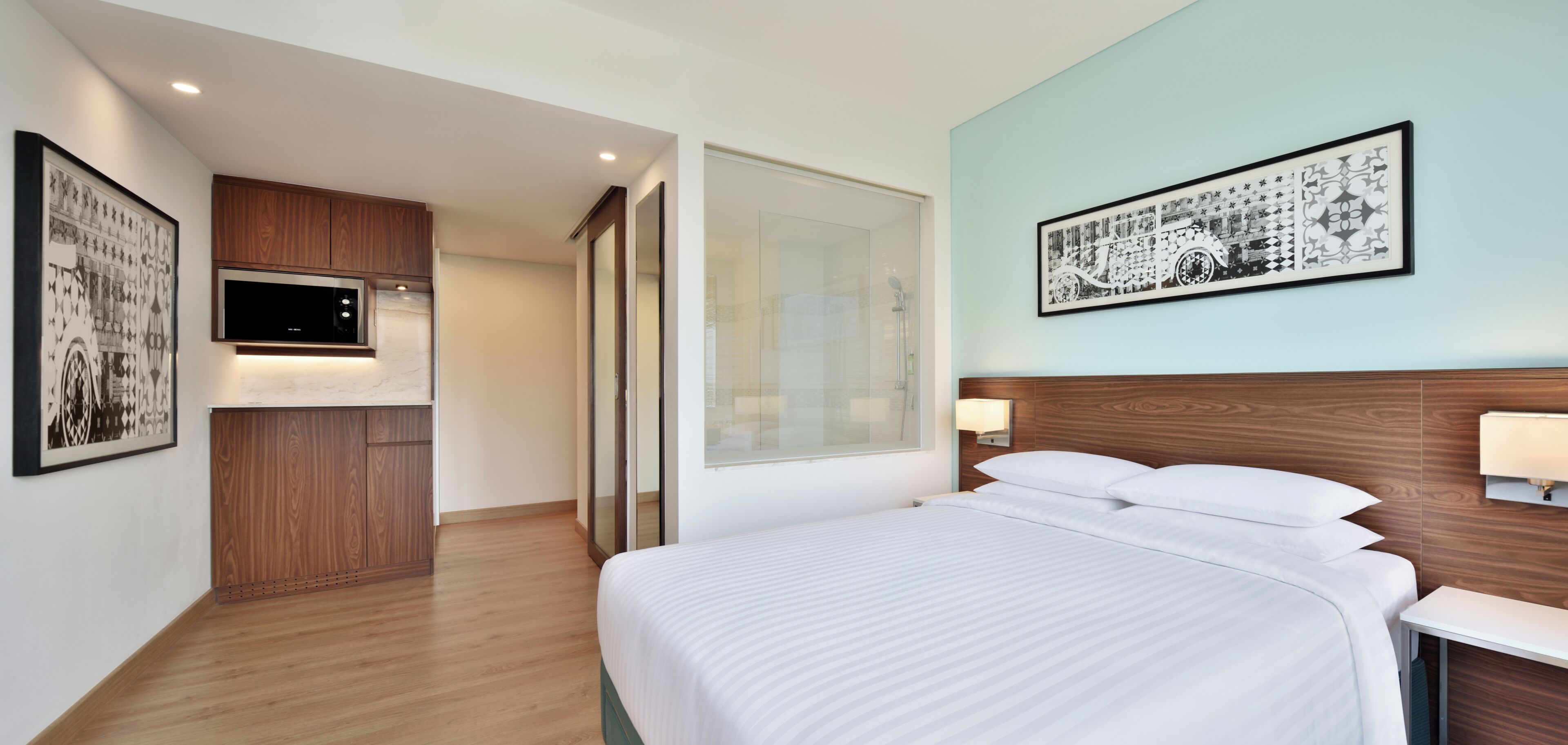 1 quarto, roupas de cama antialérgicas, frigobar, cofres nos quartos