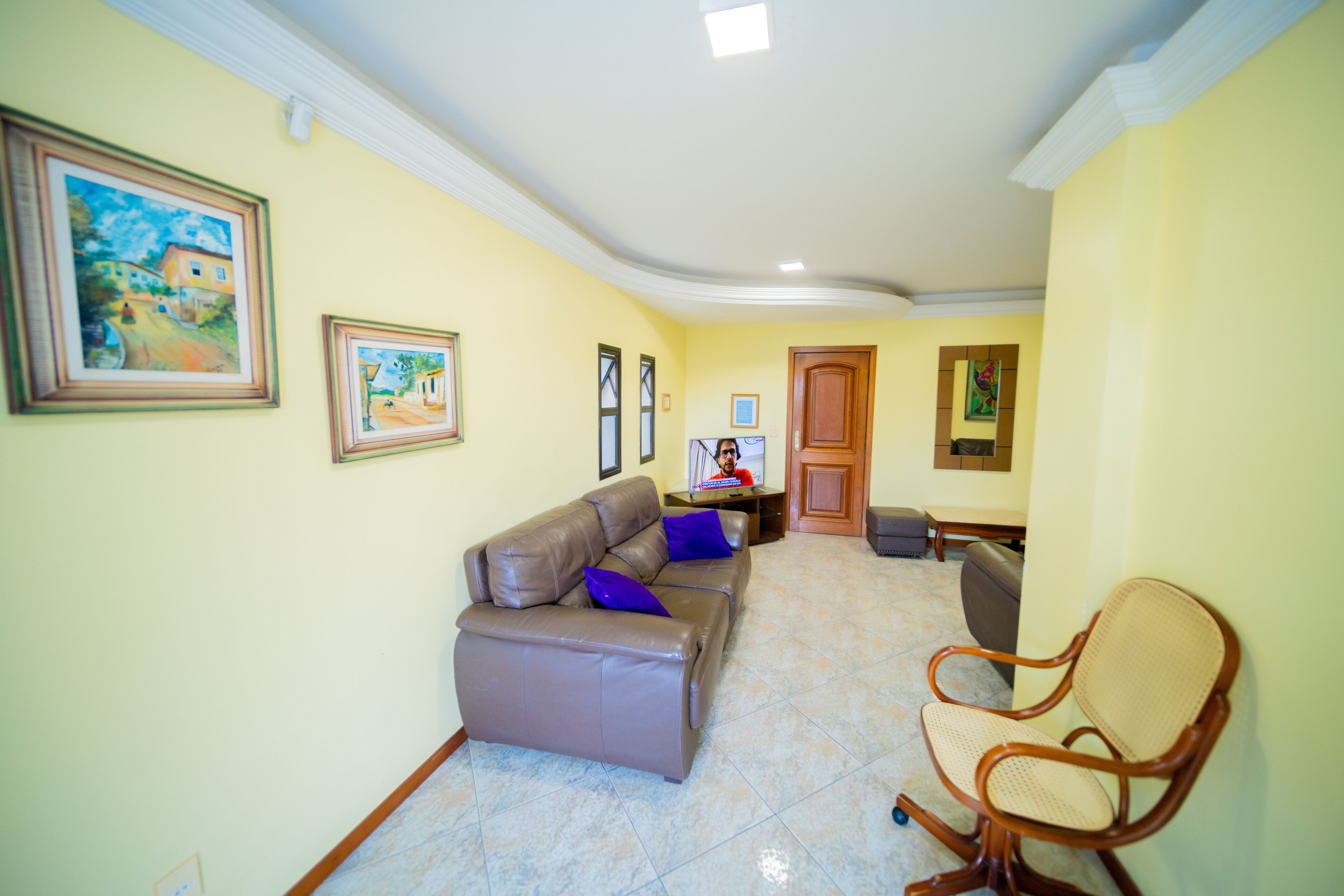 Family Apartment | 4 bedrooms, blackout drapes, iron/ironing board, free WiFi