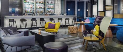 Bar (in der Unterkunft)