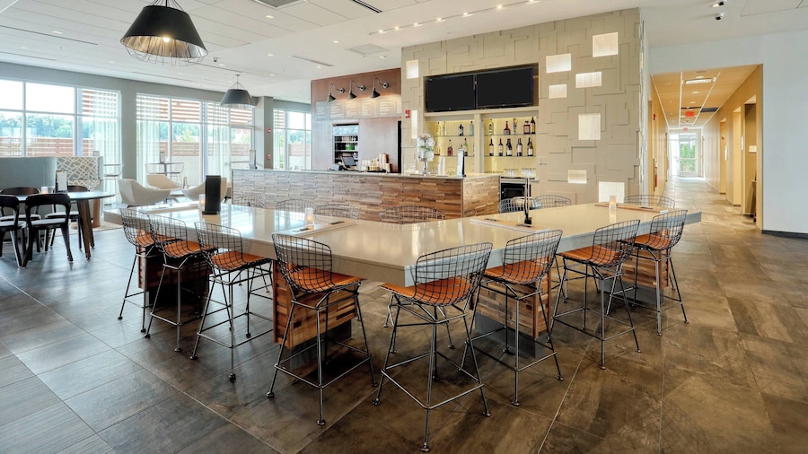 Courtyard by Marriott North Brunswick