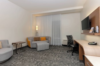 In-room television and other amenities at Courtyard by Marriott Savannah Airport