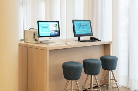 DoubleTree by Hilton Miami Doral, FL - Image 39