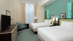 Premium bedding, pillow-top beds, in-room safe, desk - DoubleTree by Hilton Miami - Doral, FL (Miami)