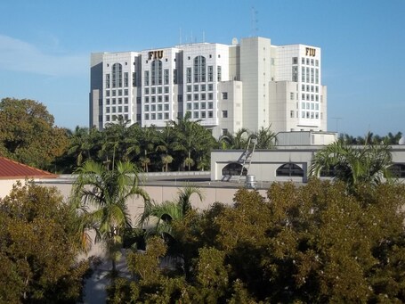 DoubleTree by Hilton Miami Doral, FL - Image 18