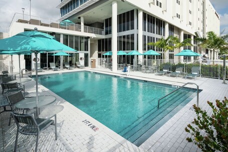 DoubleTree by Hilton Miami Doral, FL - Image 6