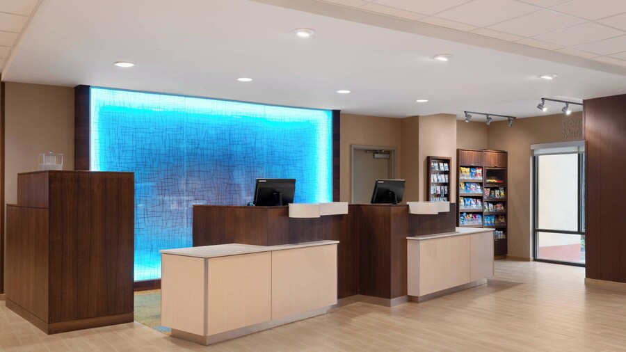 Fairfield Inn & Suites by Marriott Charlottesville Downtown/University Area