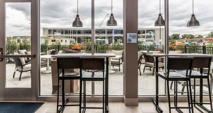 Holiday Inn Express & Suites Allen Park by IHG